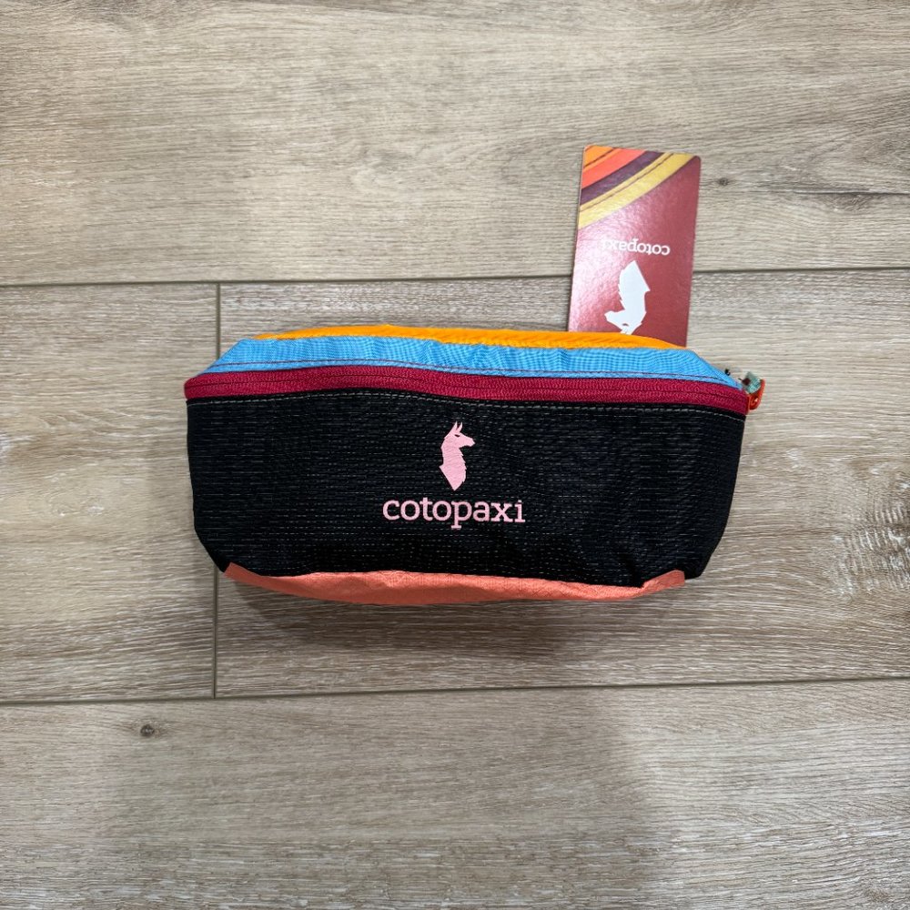 Cotopaxi Bataan 3L Fanny Pack Del Dia (Black/Salmon)